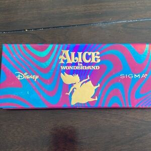 Sigma Disney Alice in Wonderland Palette